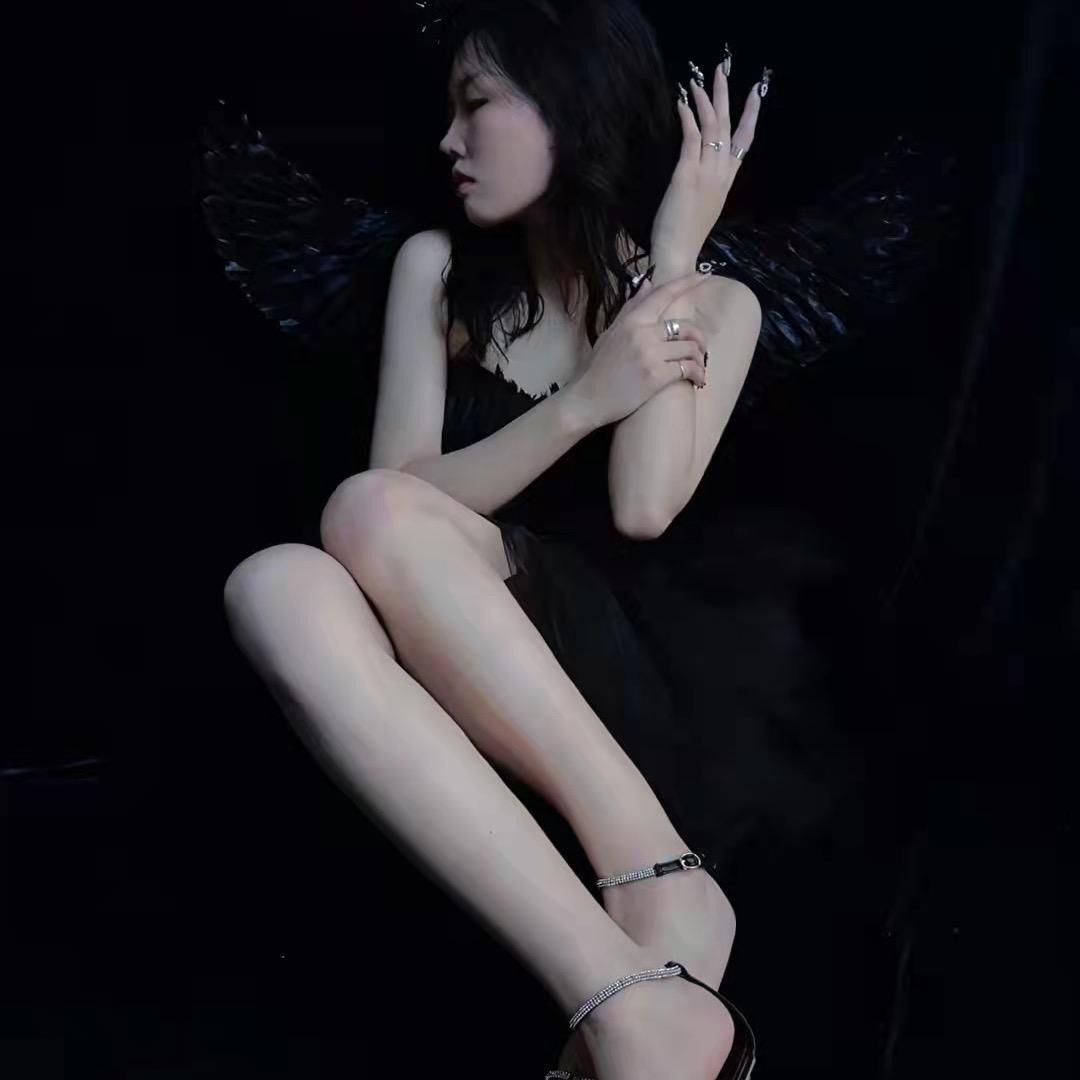 三只美甲