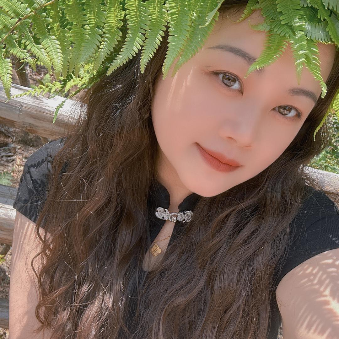 山沟沟里的红姐