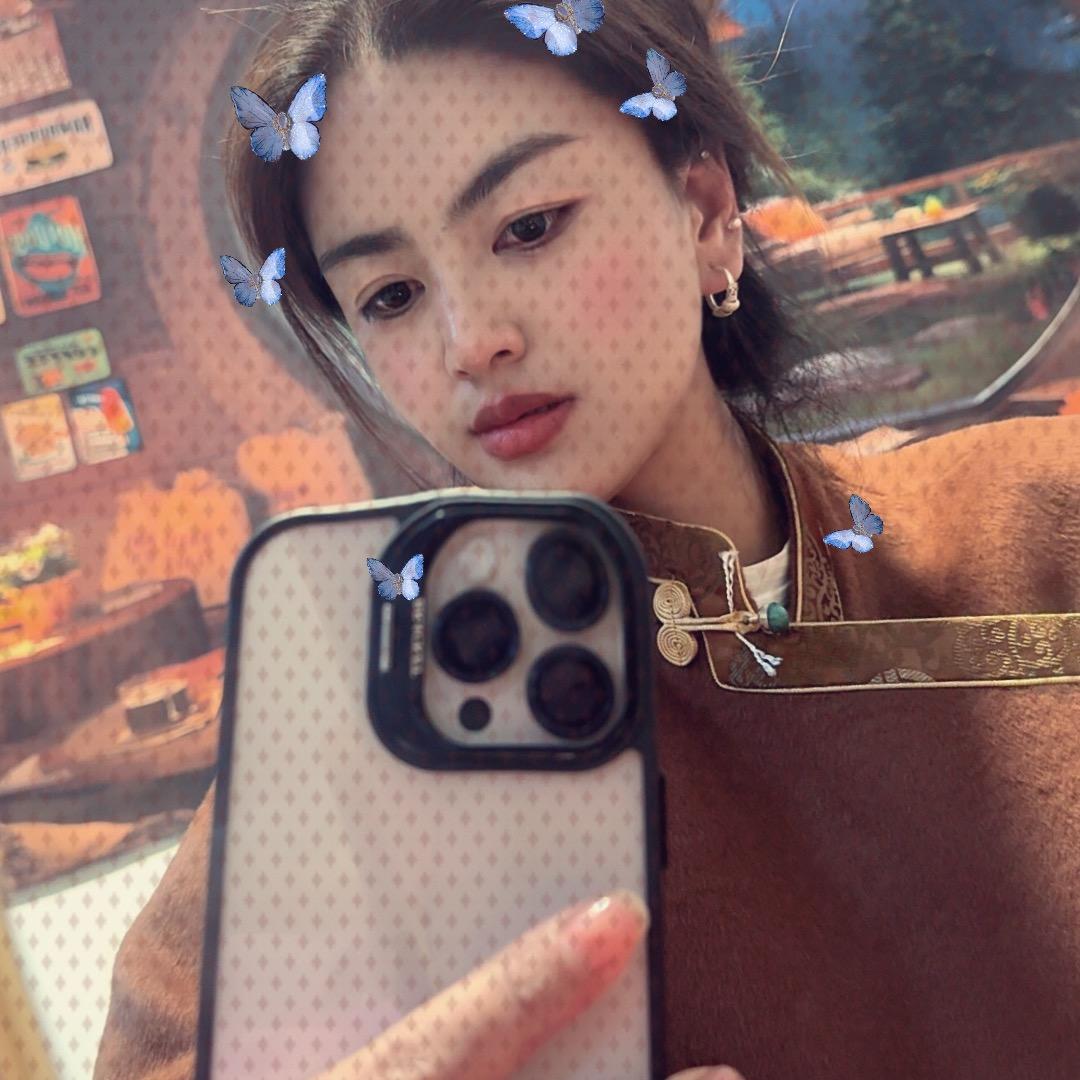 拥拥啦
