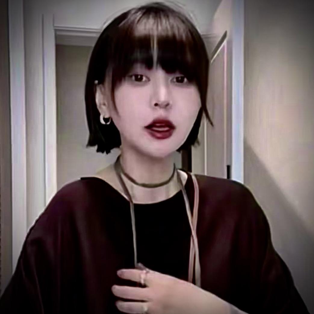 梨九九【潮流穿搭】