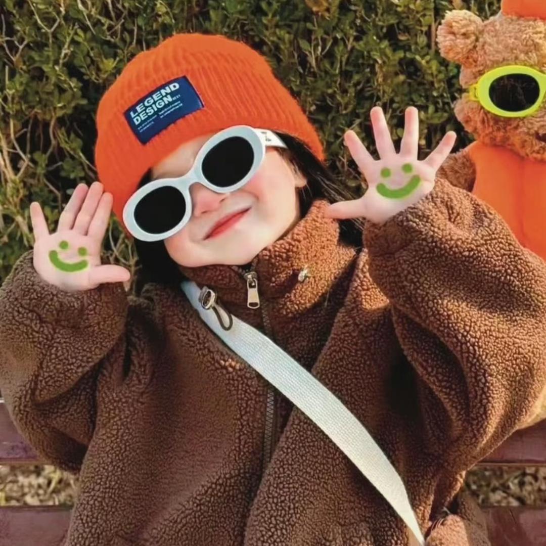 是小熊嗷呜吖～