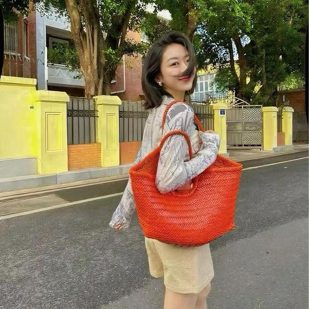 路昕允