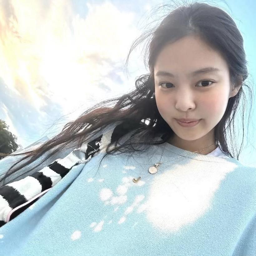 妮妮Hanni
