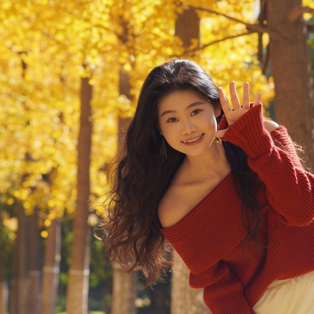 阿香走的是贵妇风格