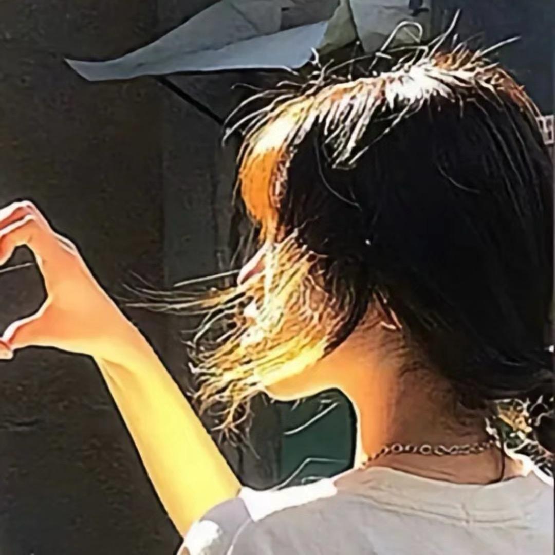 沐晴(闺蜜沐雪）