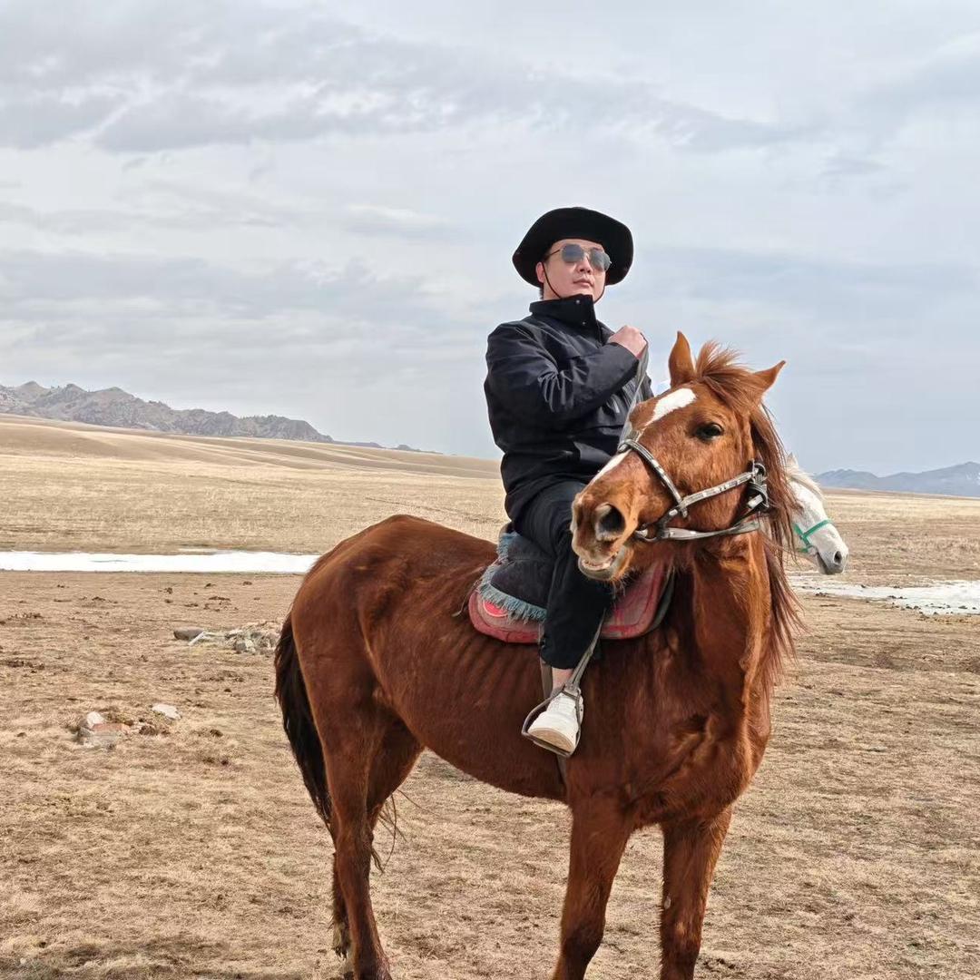 做个会说话的哑巴