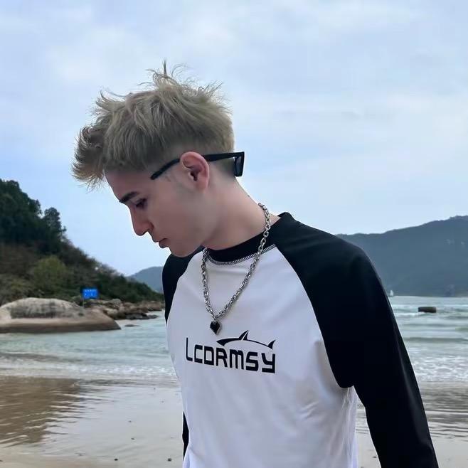 LEE-