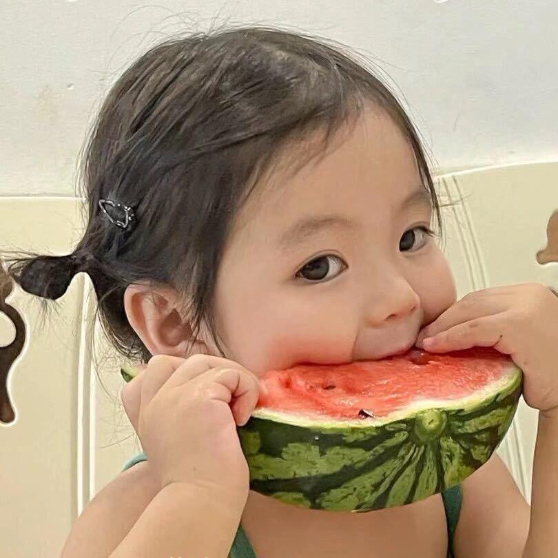 是甜甜呐°