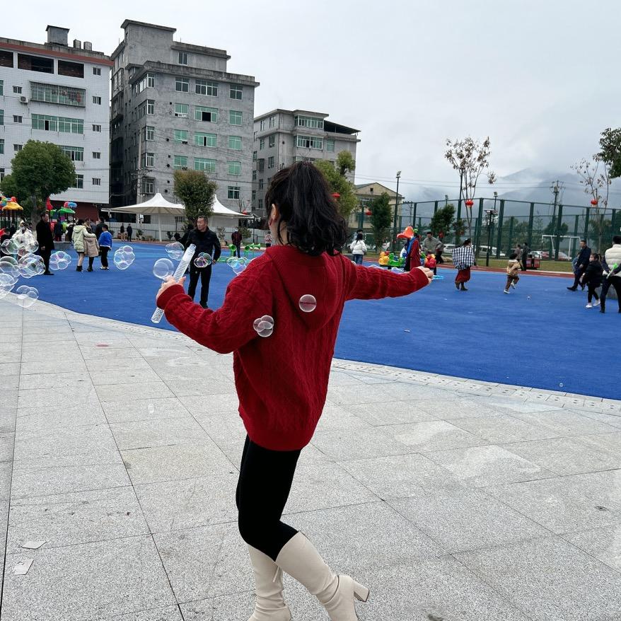 罗小柒