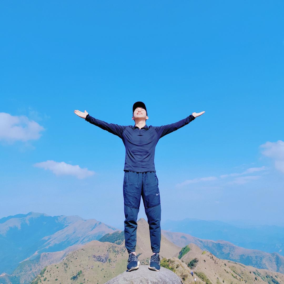 陈   江
