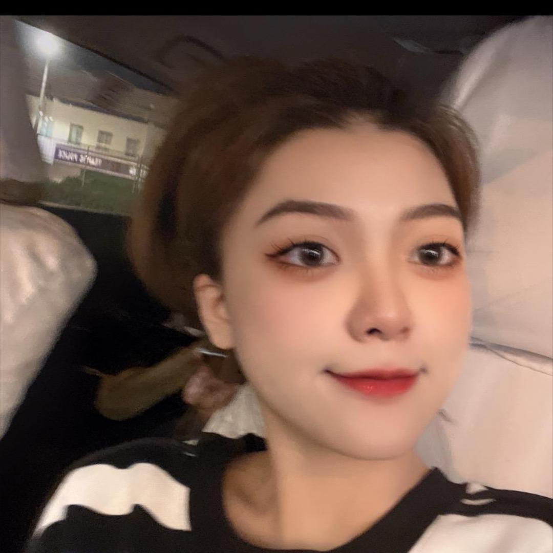 米叨叨 穿搭分享💕💕