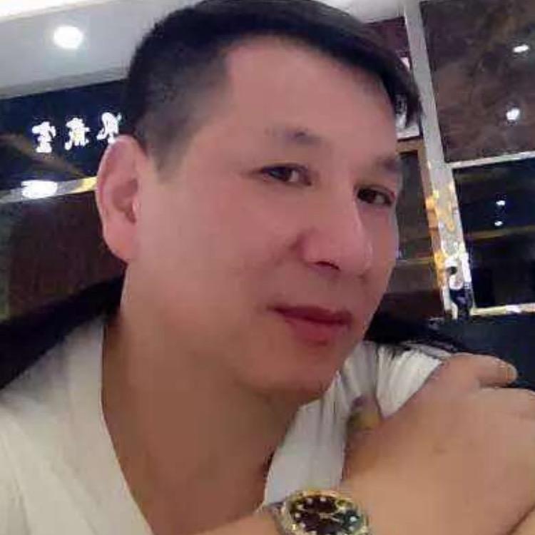 红哥，每天上午9点半直播
