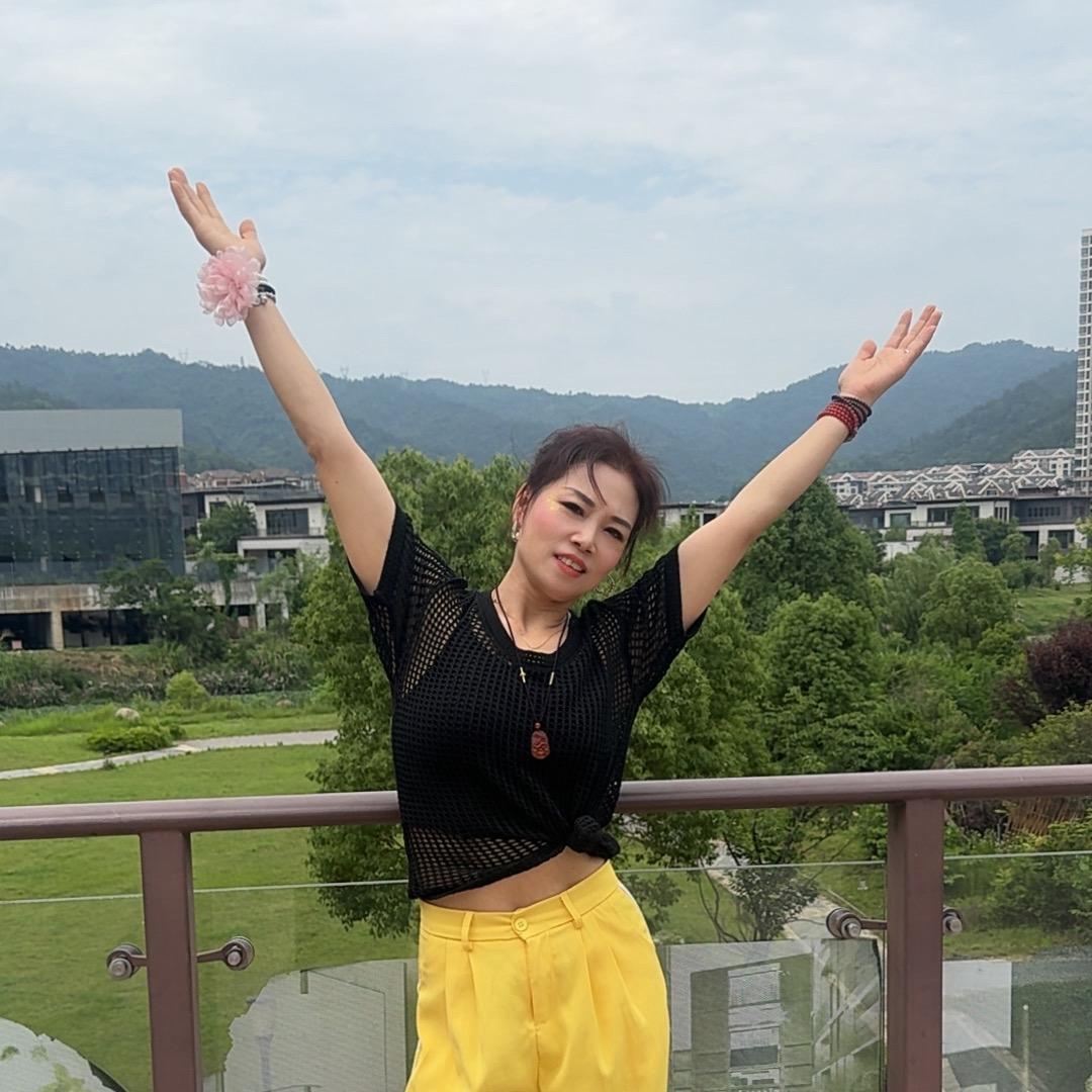 陈奕晞：《正宗老陈鸭头》