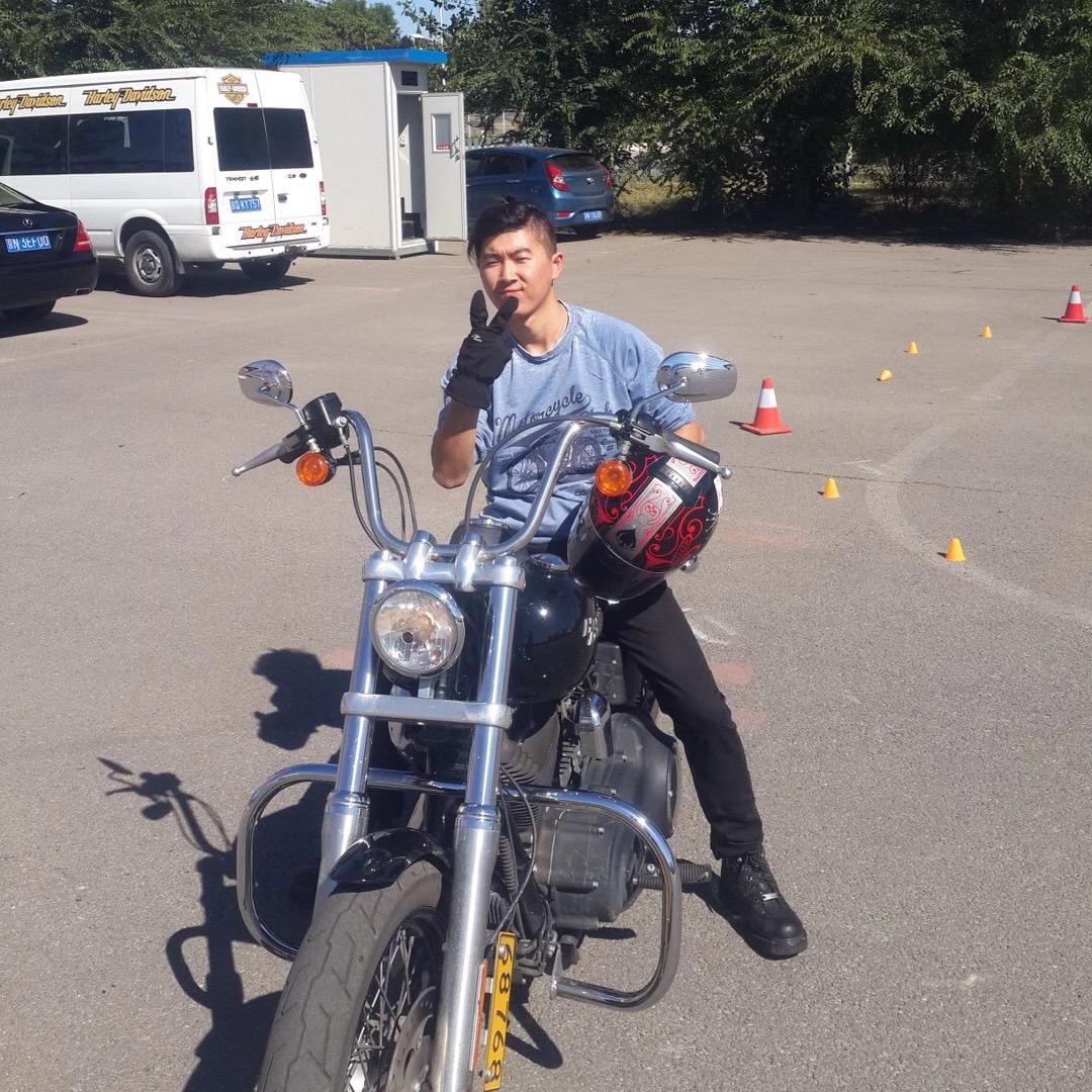 臻格装饰段老师