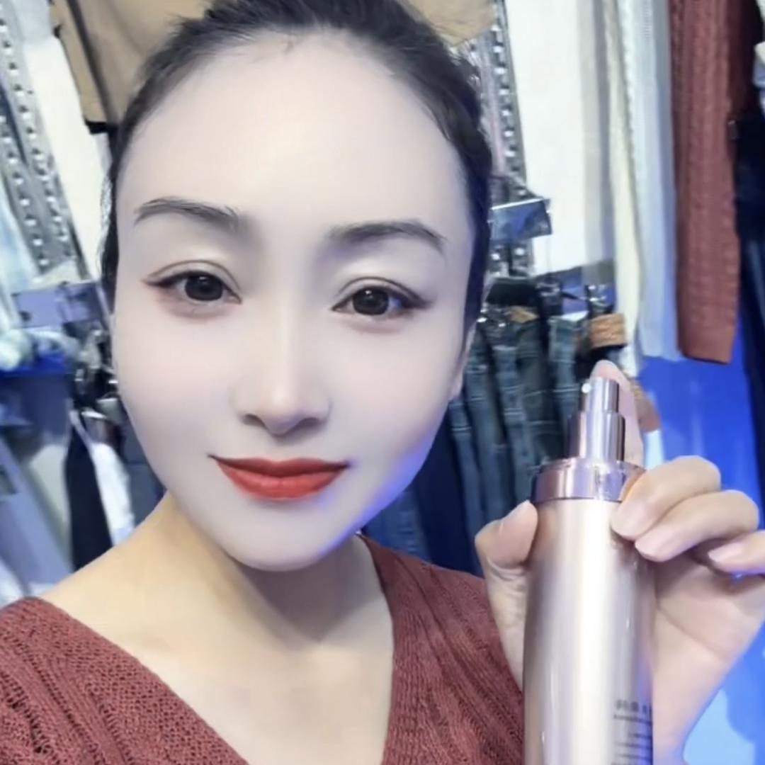 商业大厦利君女装