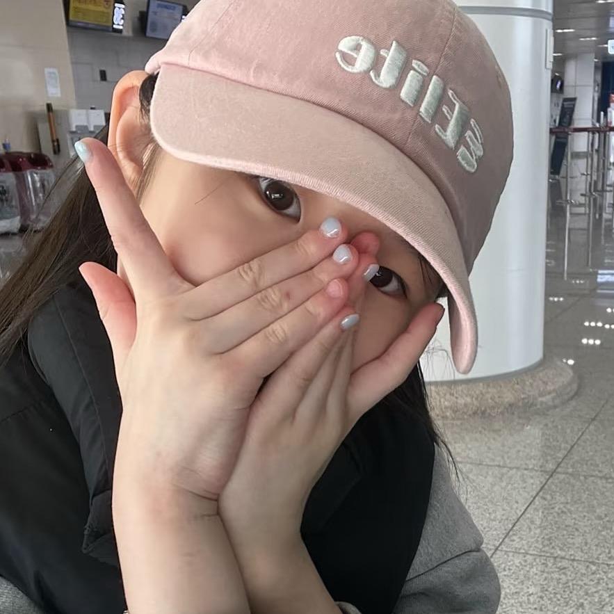 💕不嘻嘻 .