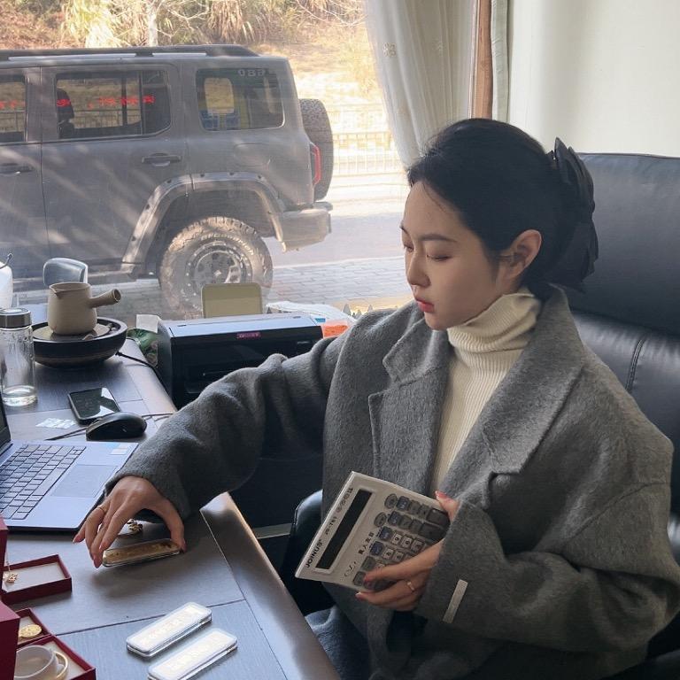 宿松七月珠宝张玲