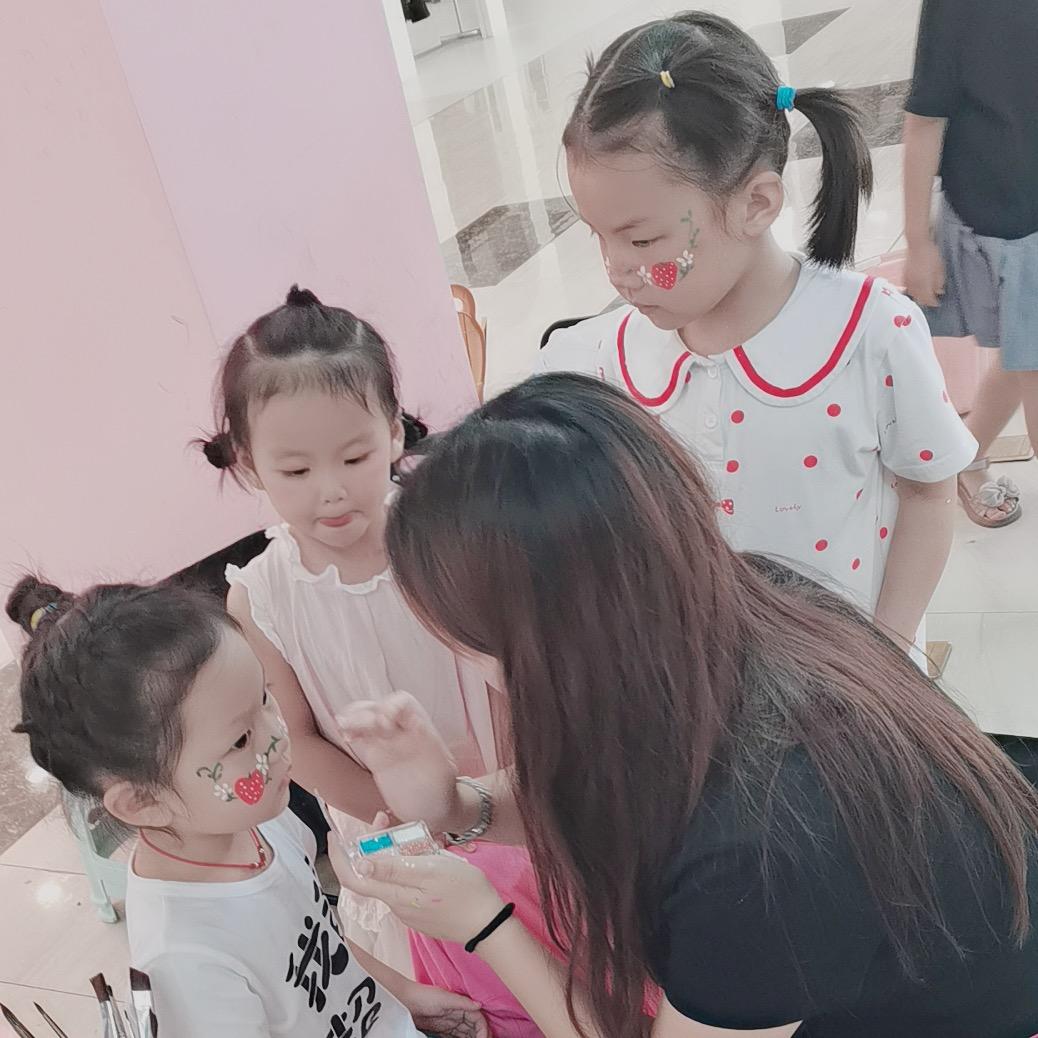 小琪姐姐（彩绘）