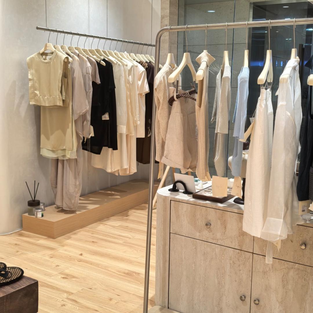 芩铛休闲专营店10直播