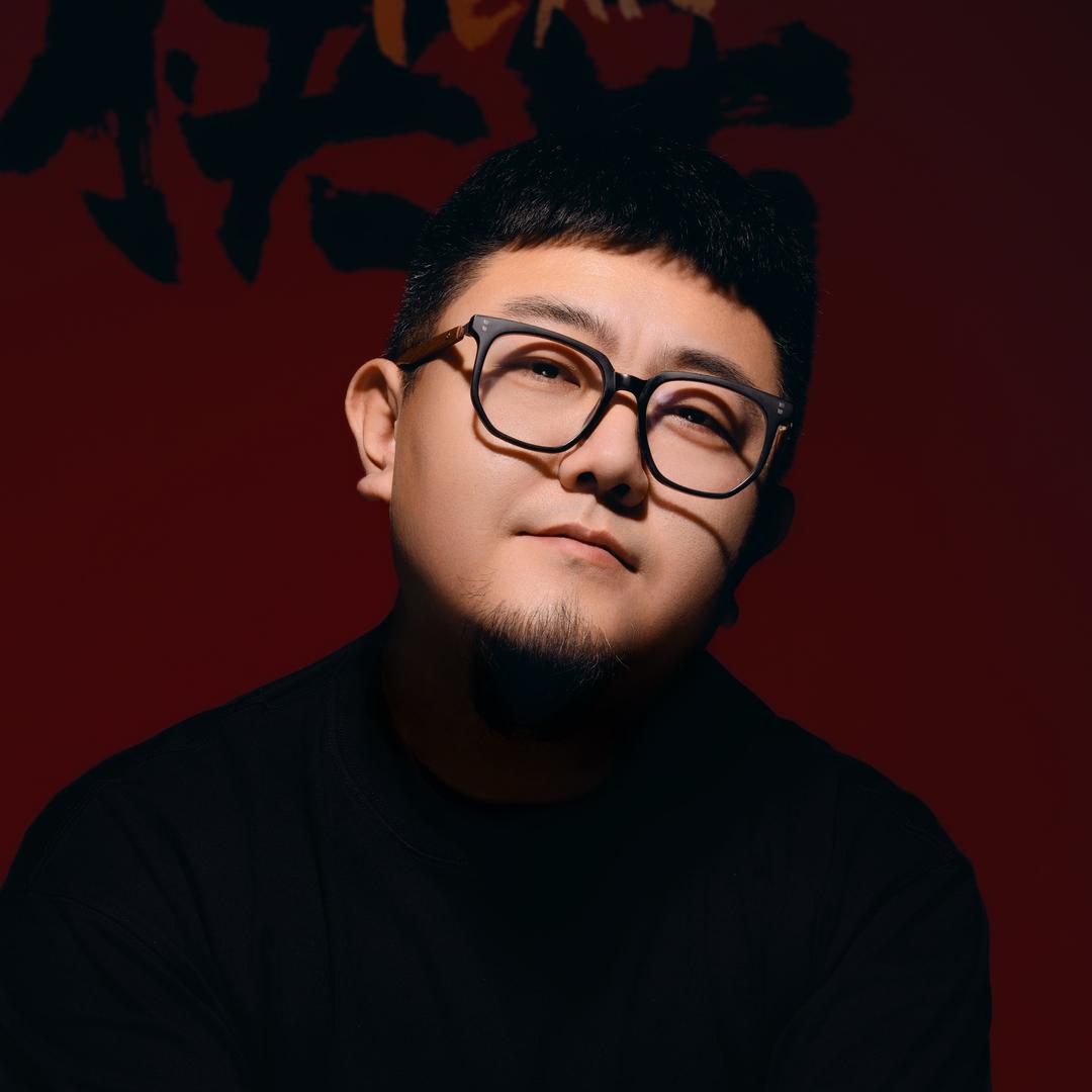 会拍照的四喜大叔