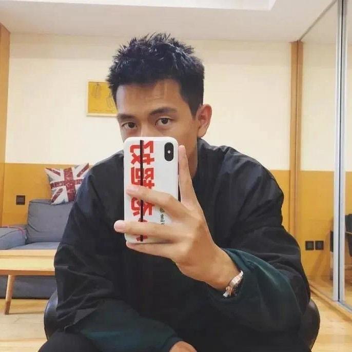 爱喝可乐🥤