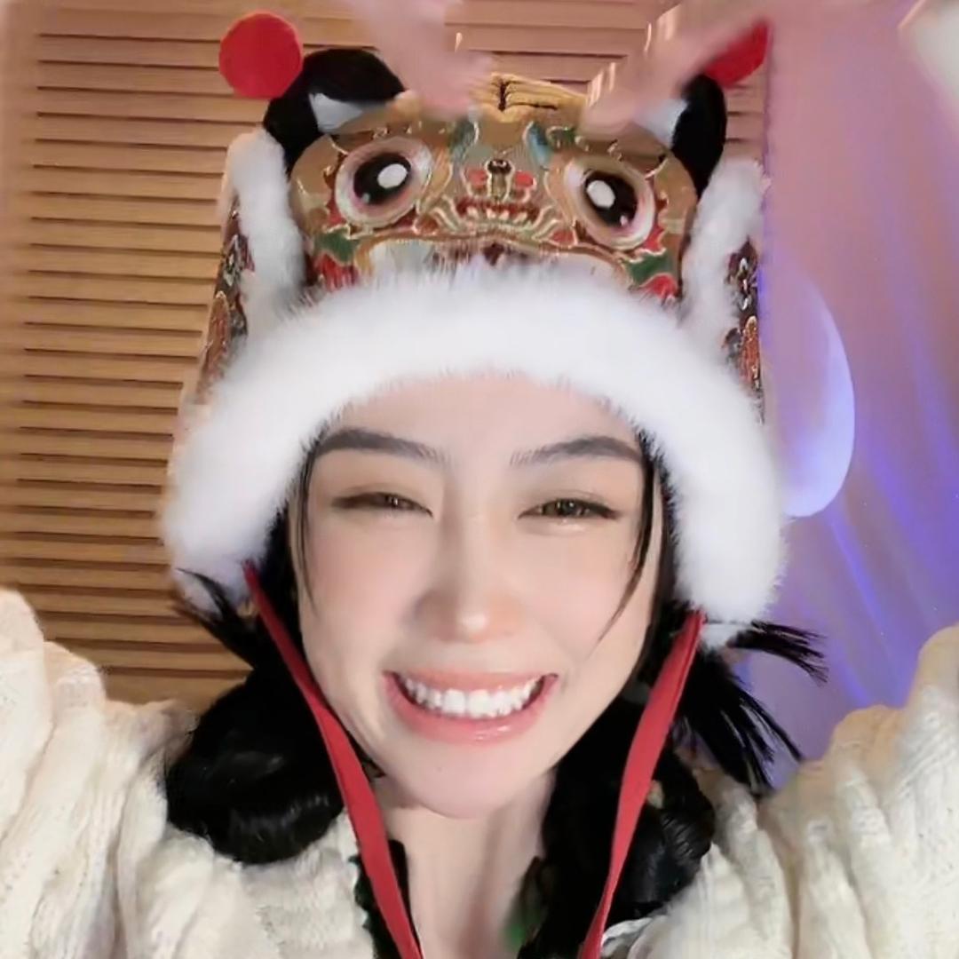 鹿瑶跳舞一般