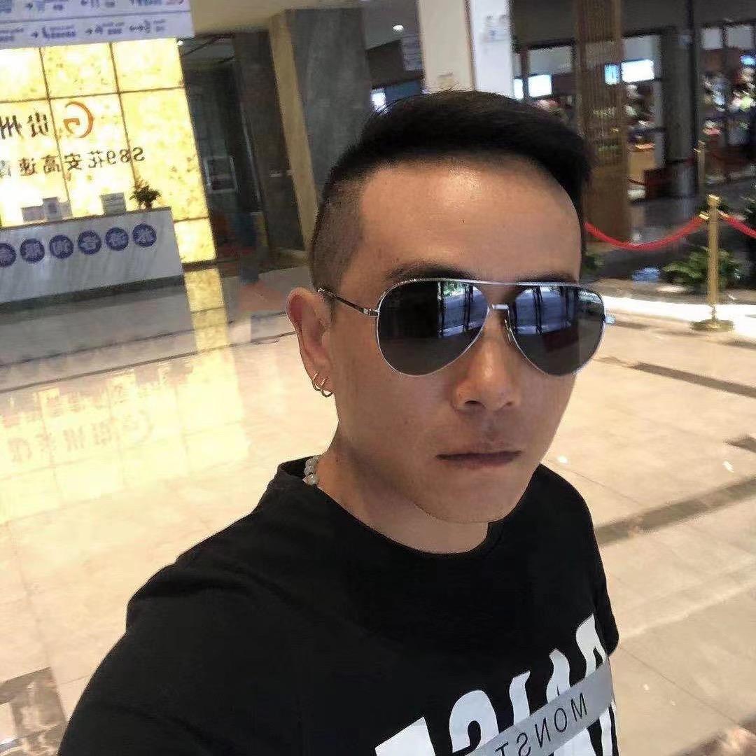 兴义卫生间隔断汉斯淋浴房批发厂家