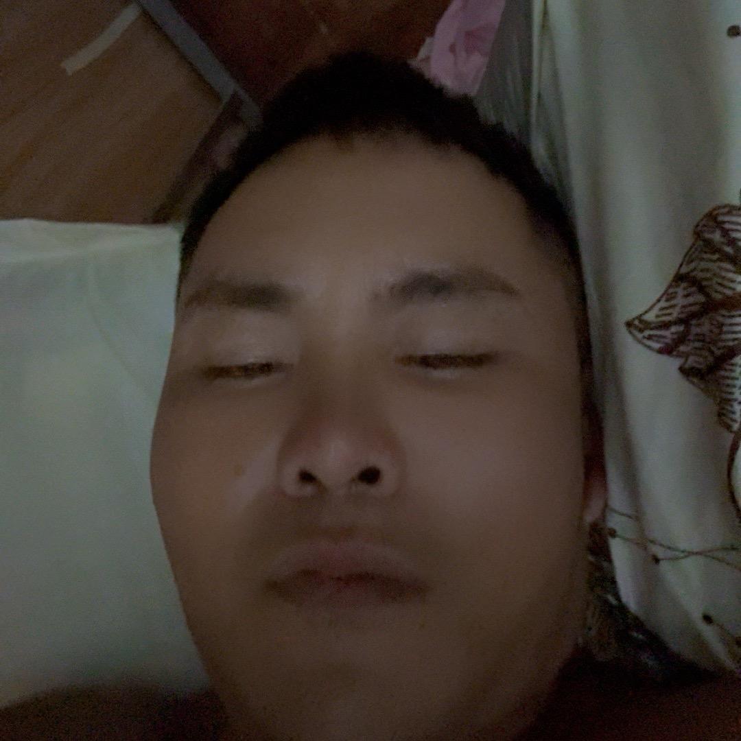 伤心的人
