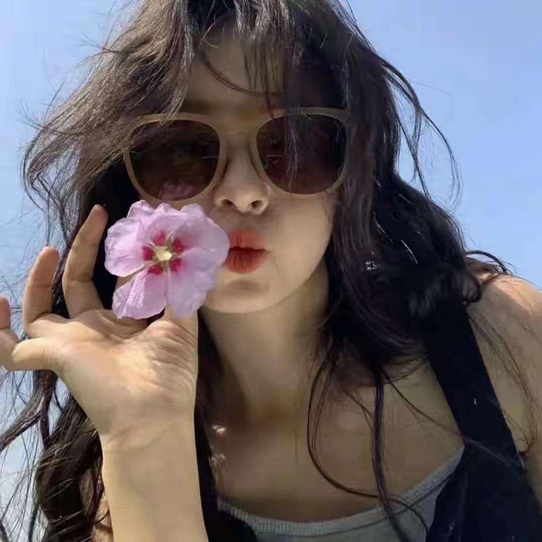 蘑古莉-