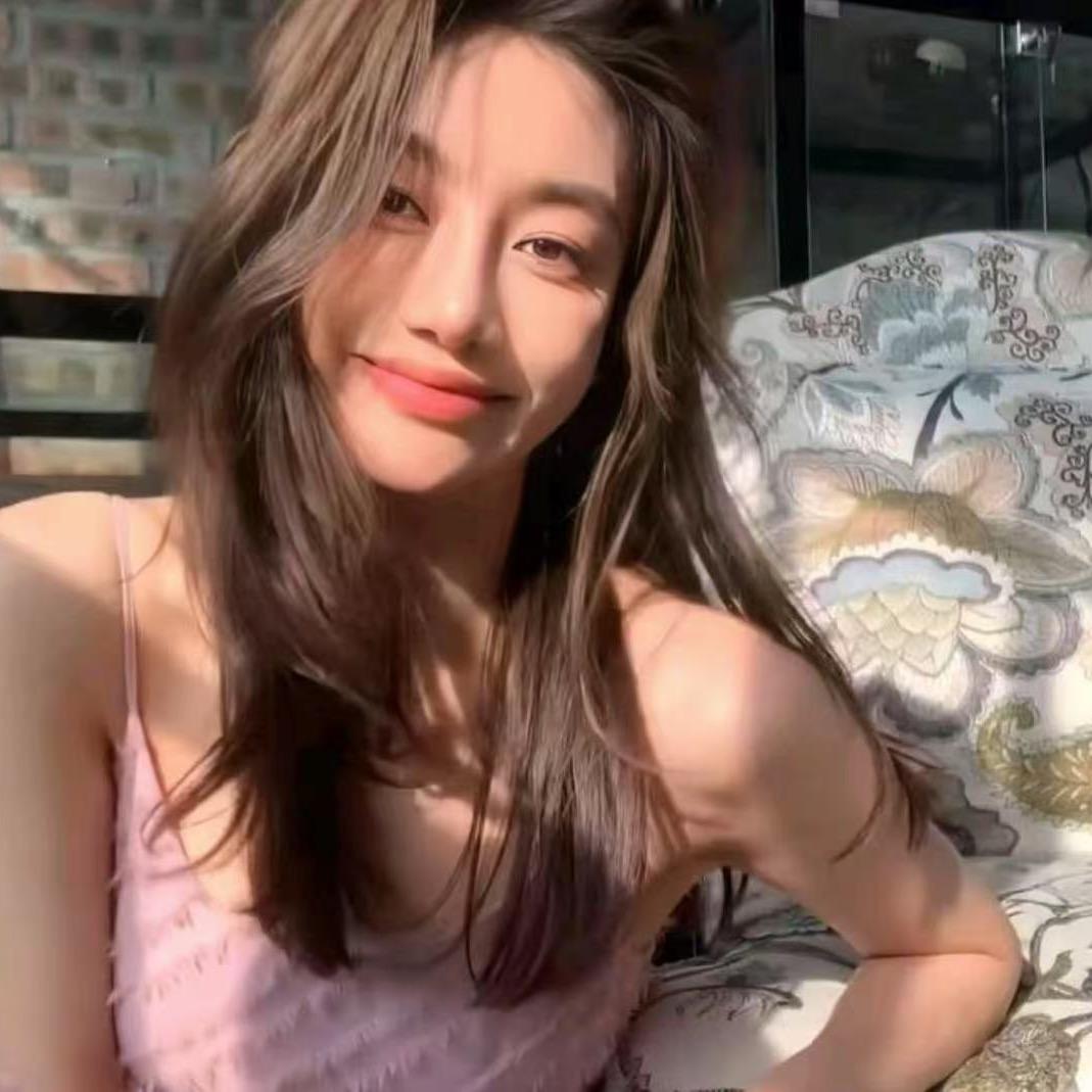 龍喜儿-高级穿搭