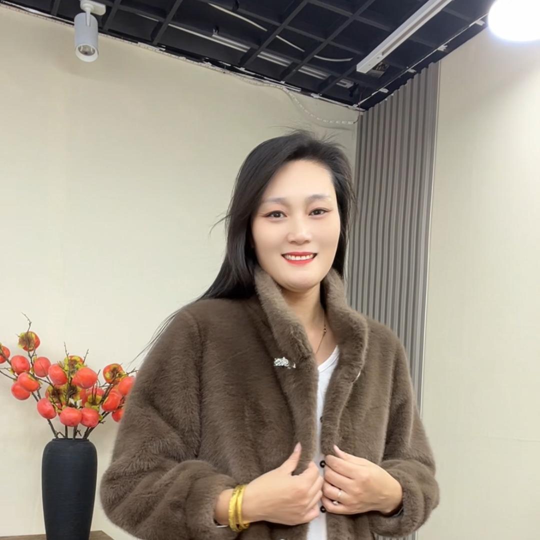 梦佳莉服饰商行