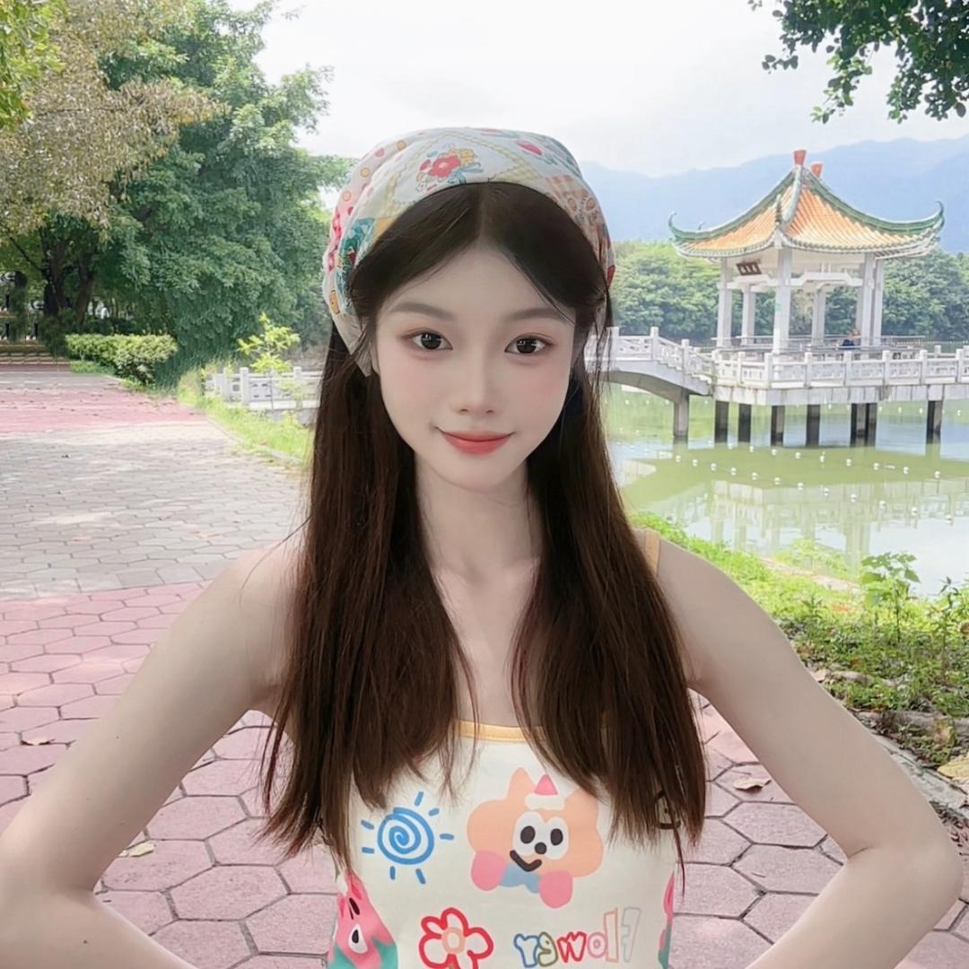 明月🌙⁷³⁰