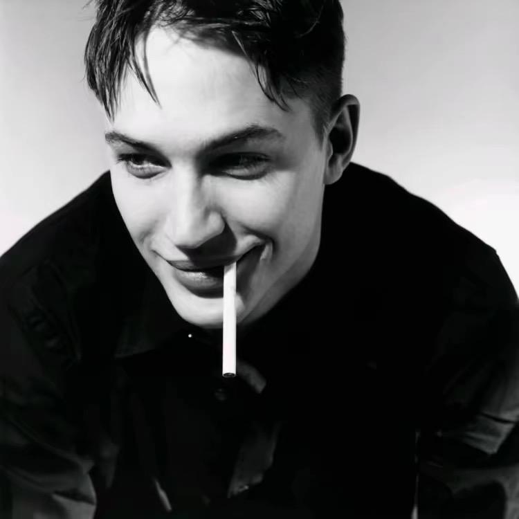 汉卿ㅤ   ㅤㅤ