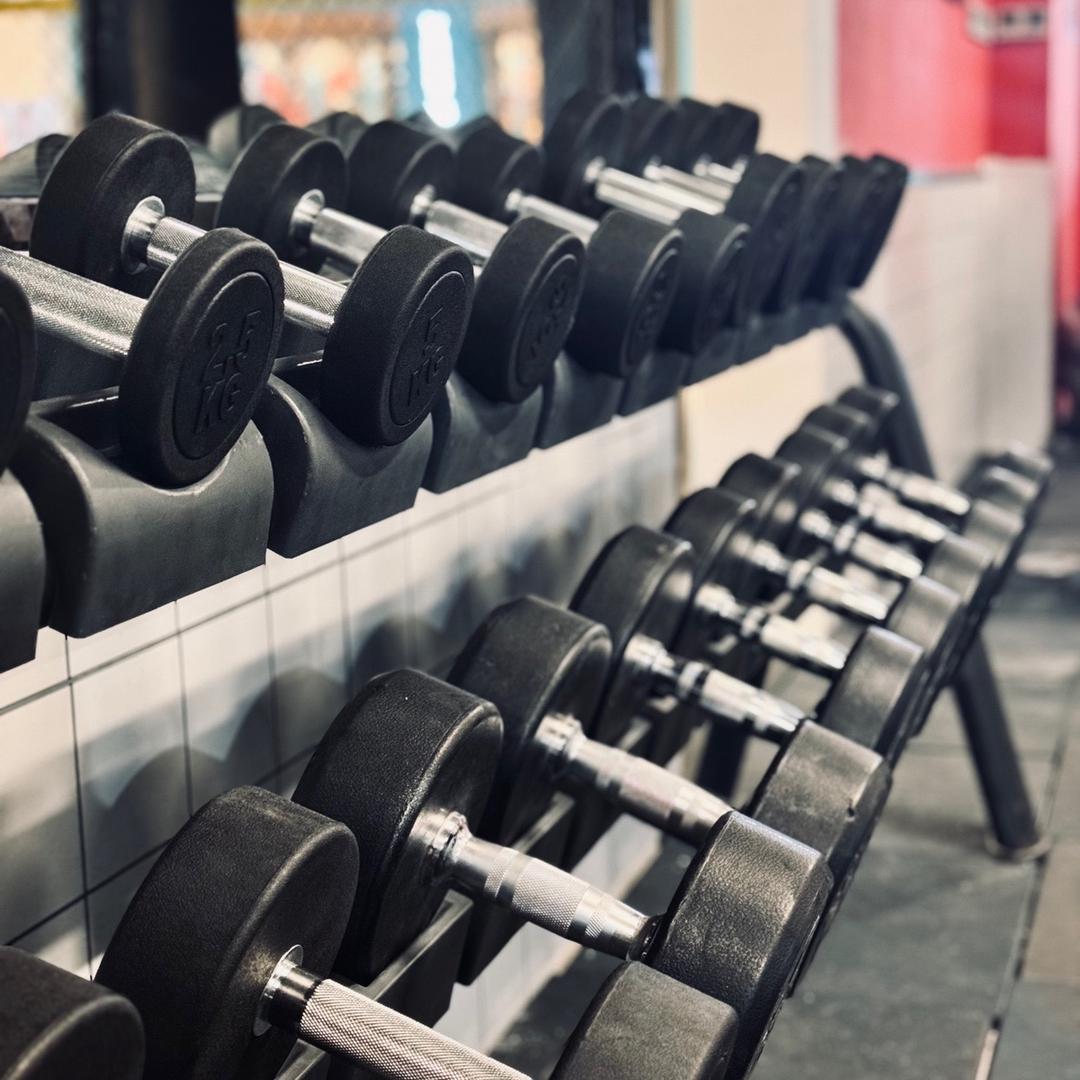 一杯冰·美式健身