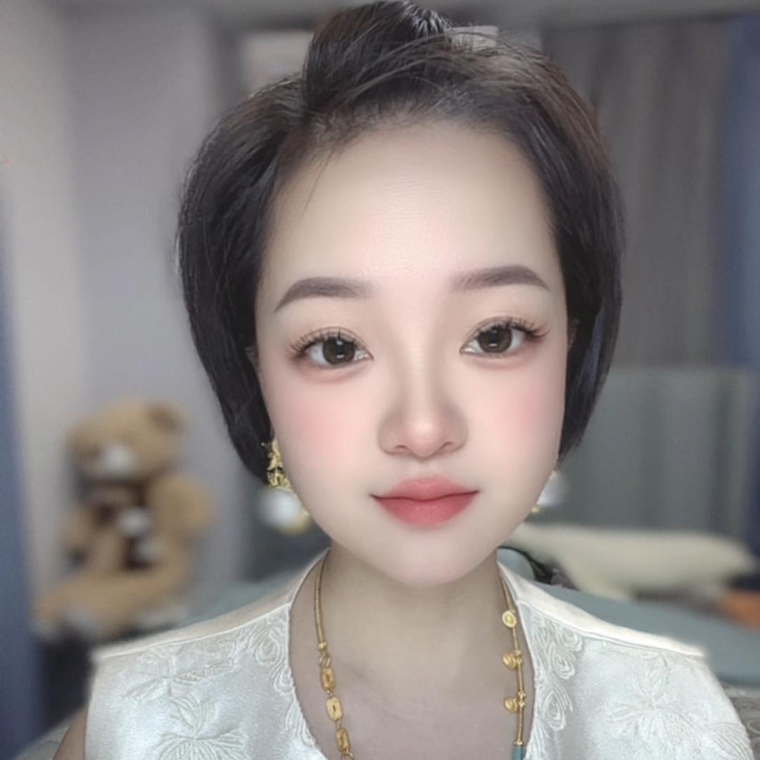 嘻嘻（小女人）