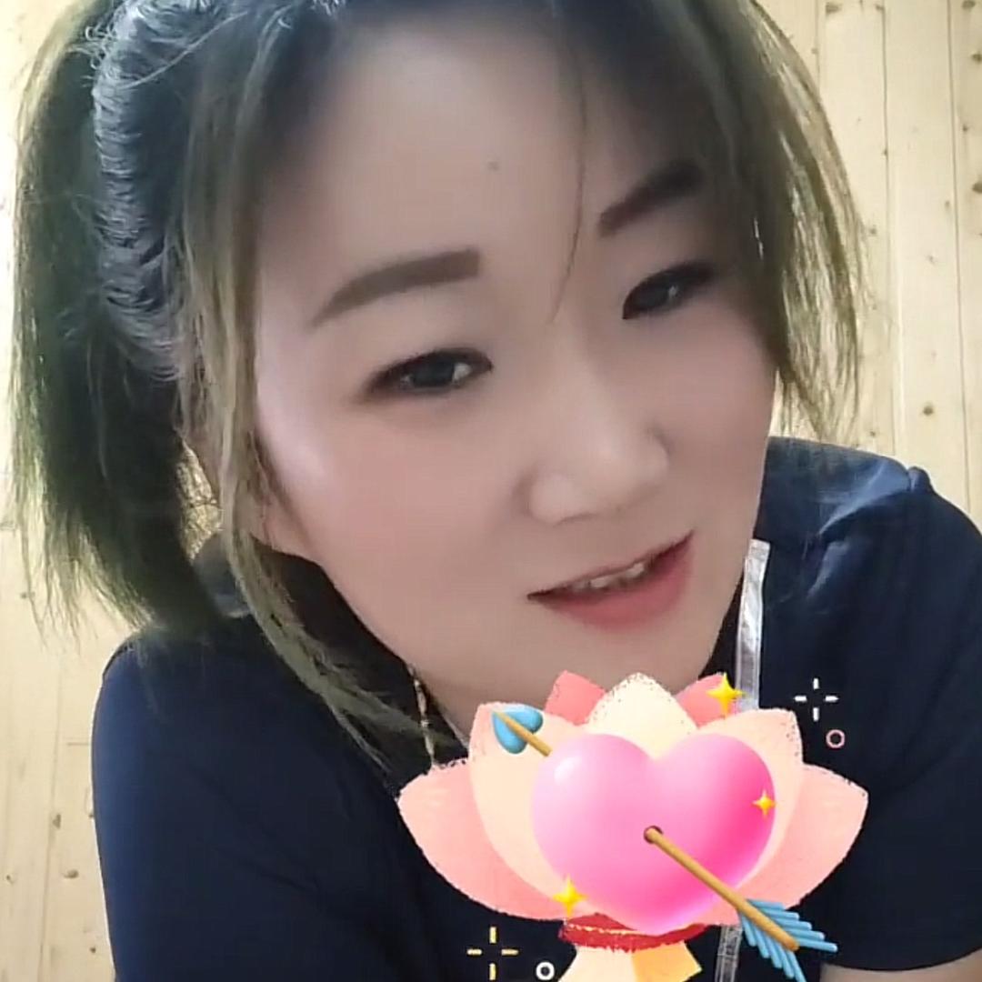 燕子爱生活