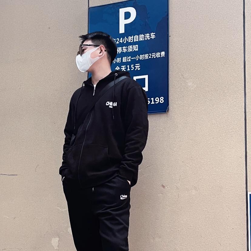 一凡不凡精品服饰
