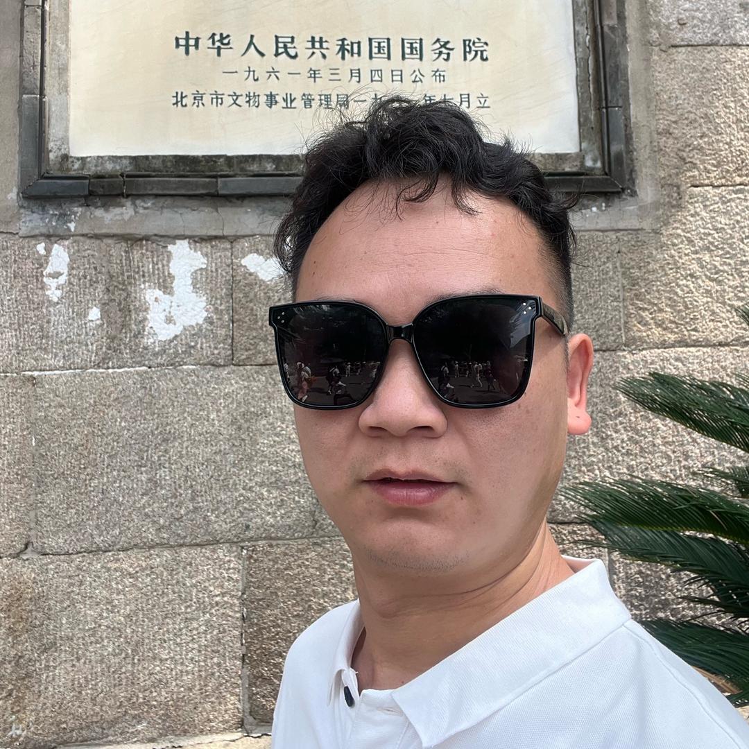 李飞