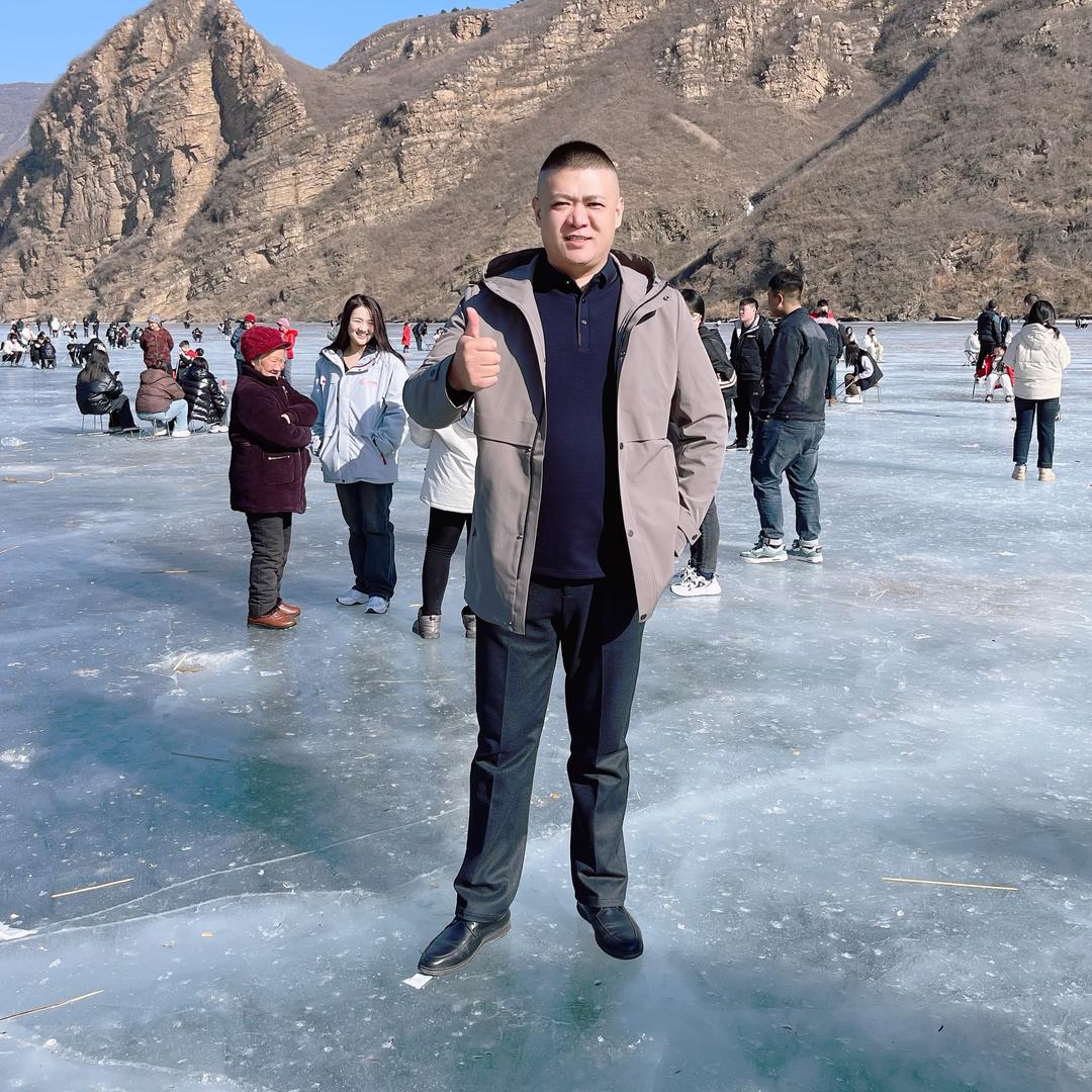东子有点胖