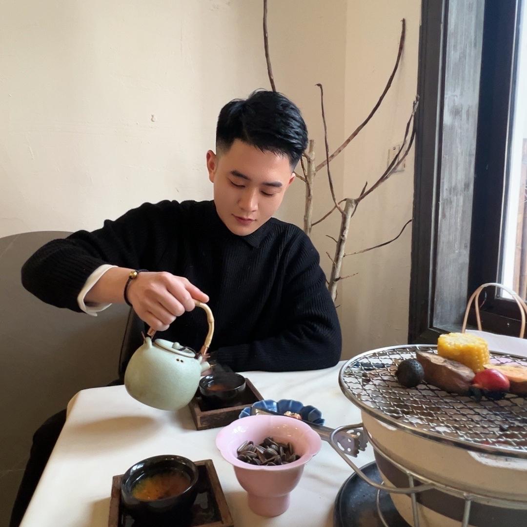 青橘栀户外