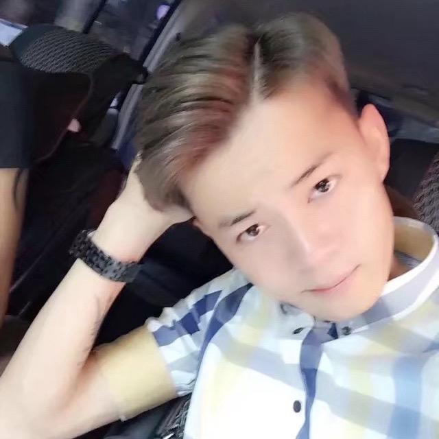 轻松看房局花哥