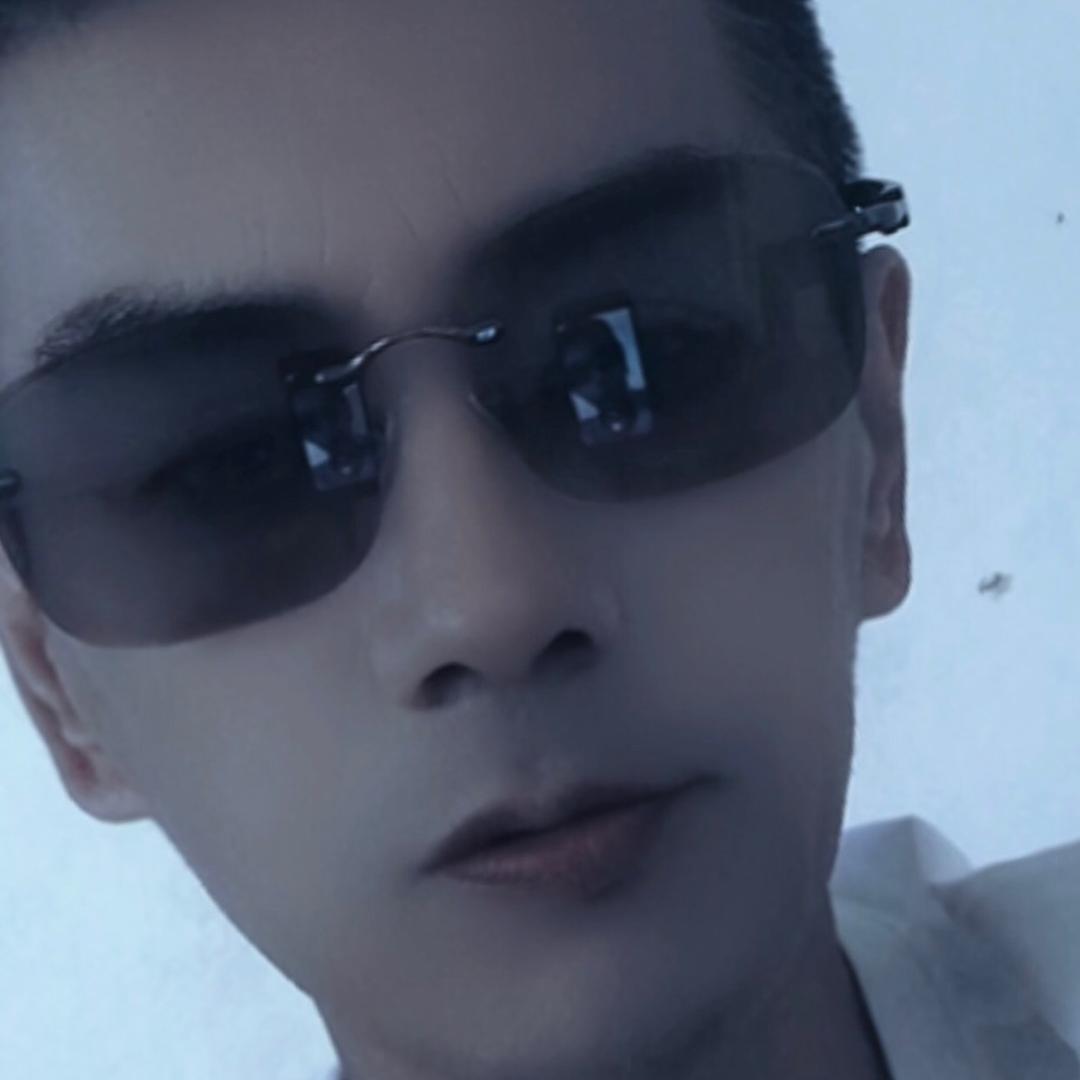 追忆逝去青春的回忆
