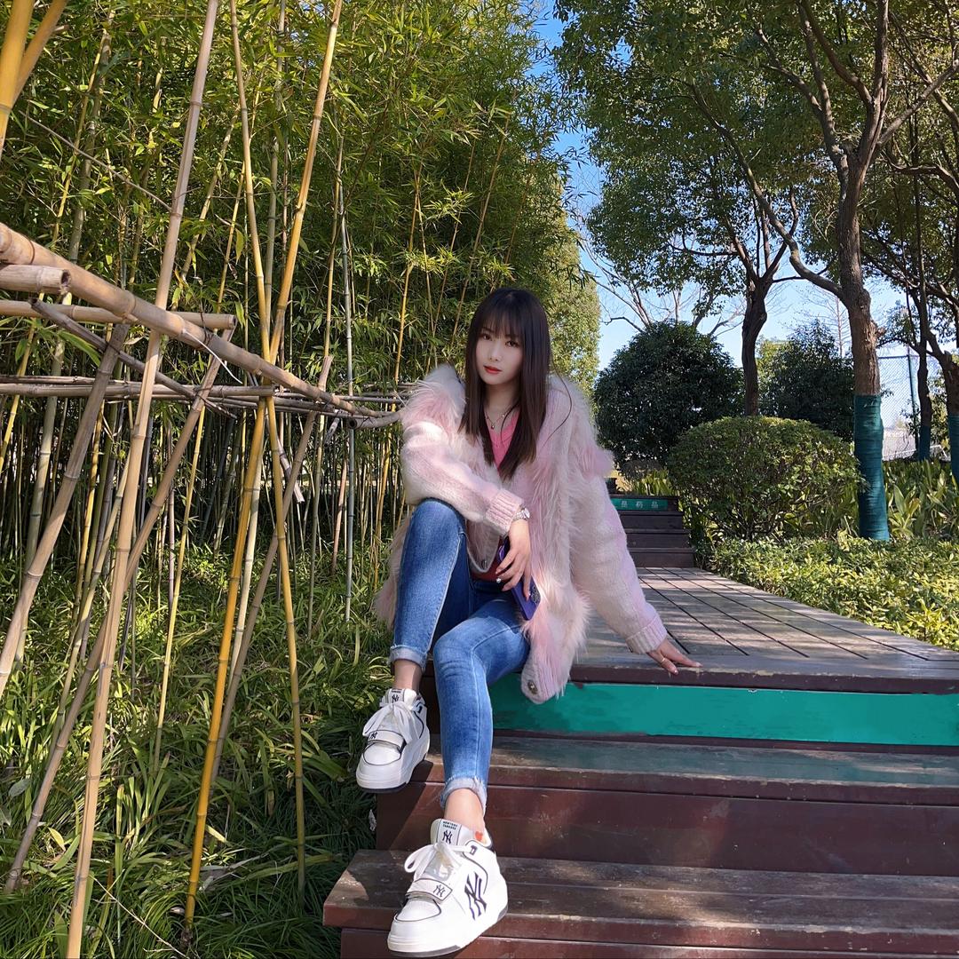 梦鑫家具 岗集李木子