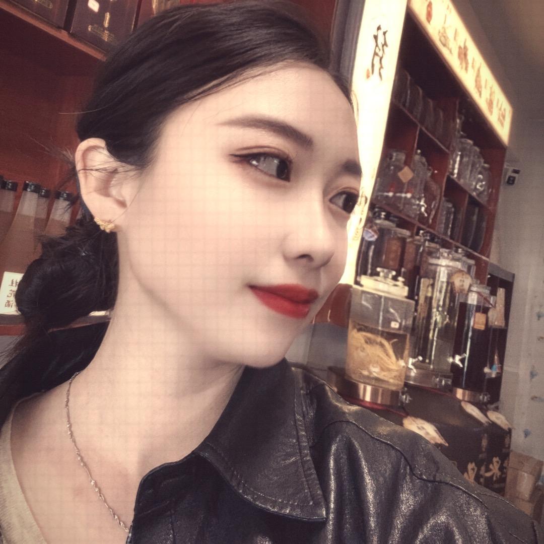 小馨馨。