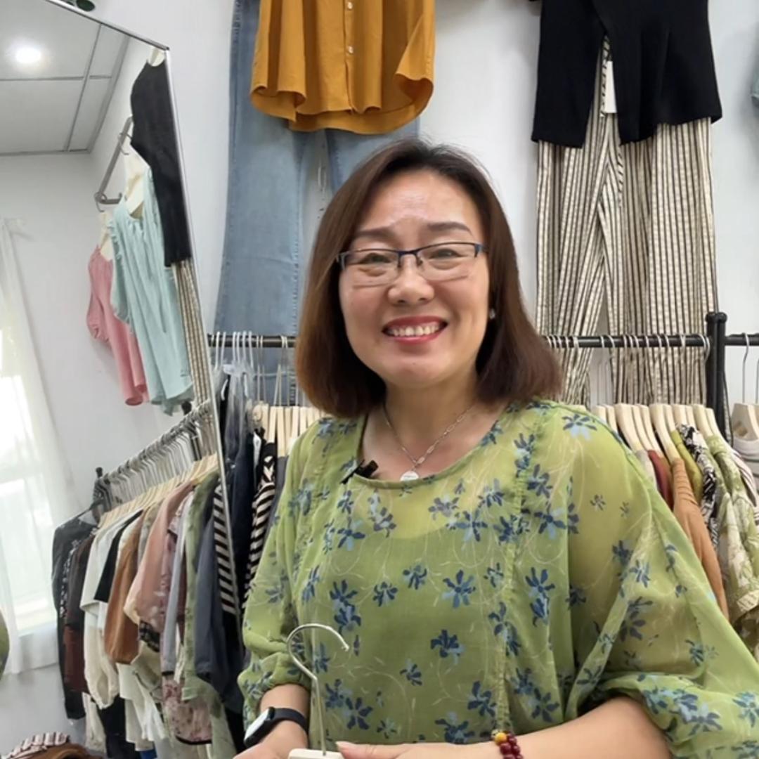 芜湖服装悦姐 施子外贸