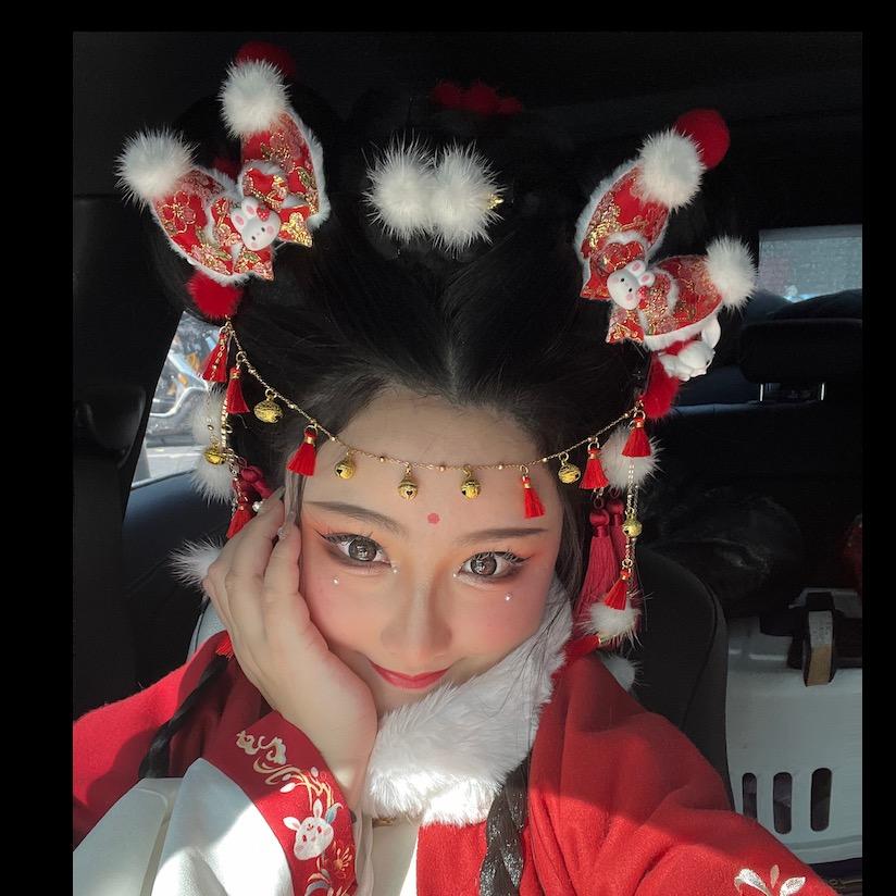 一只招财鸭儿