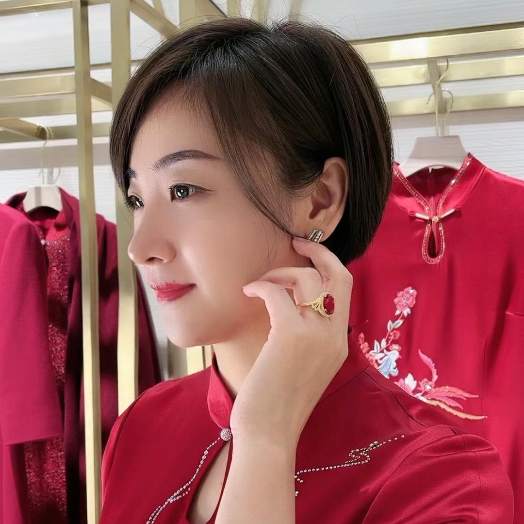 天津市津南区六礼慕天姿喜妈妈婚宴礼服二