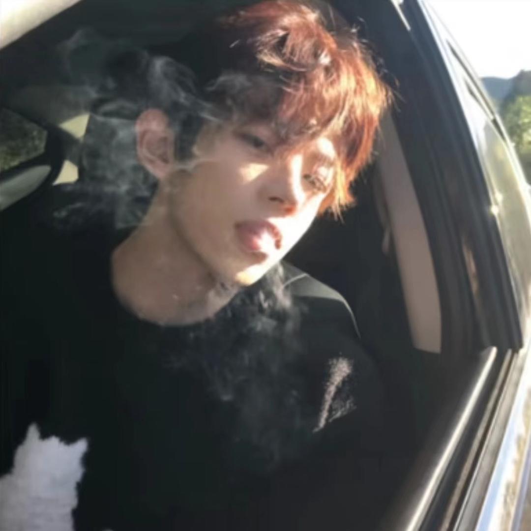 ………。