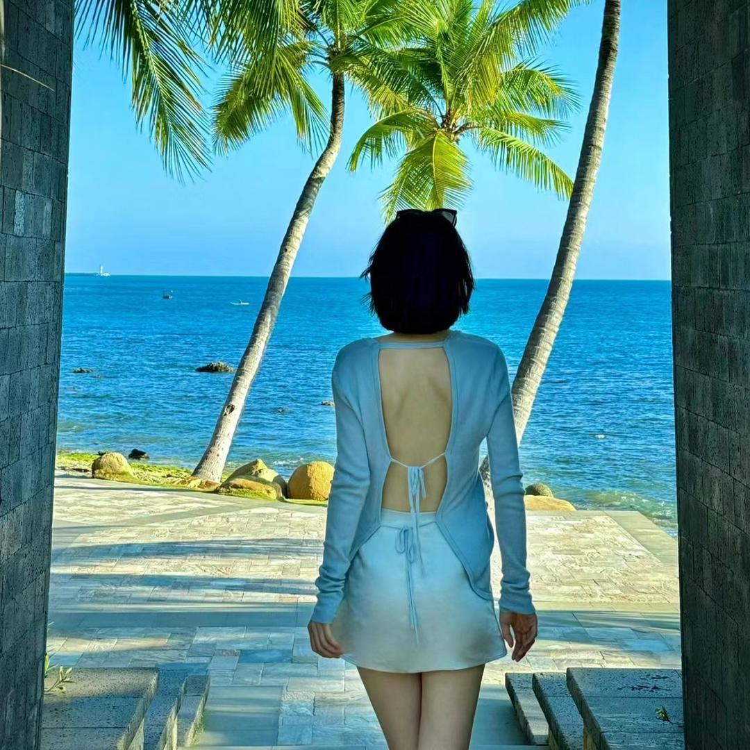 @  唯 一