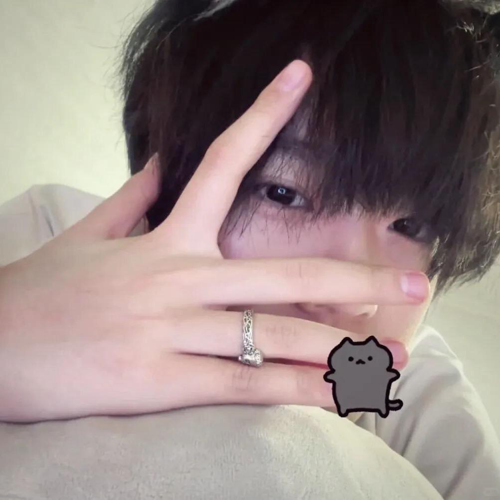 卖萌被打成了猪